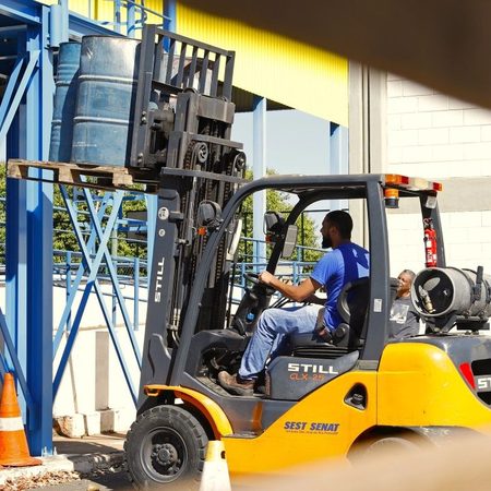Treinamento para operador de empilhadeira